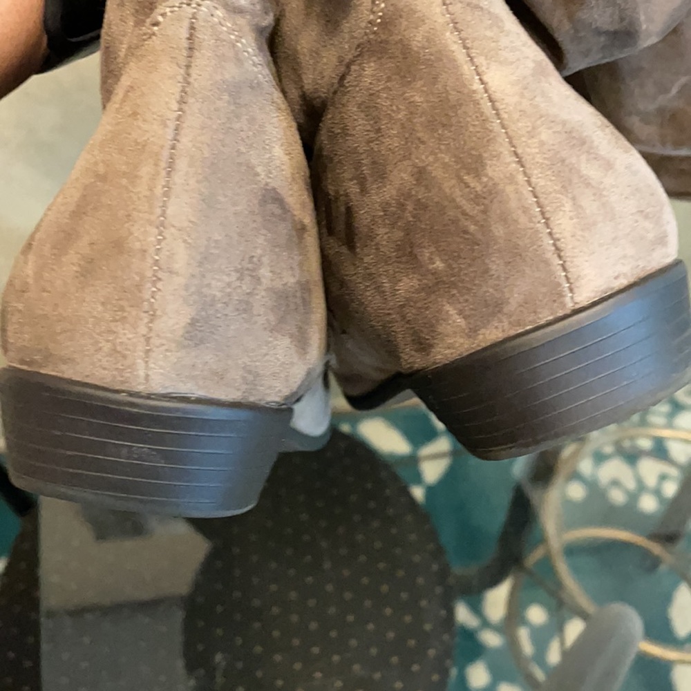 Knee high faux suede boots - Picture 5 of 7
